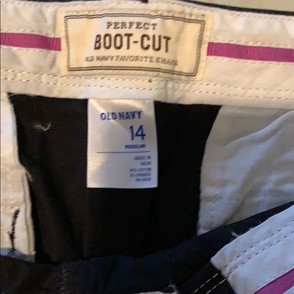 Black boot cut khaki from old navy - Picture 2 of 3